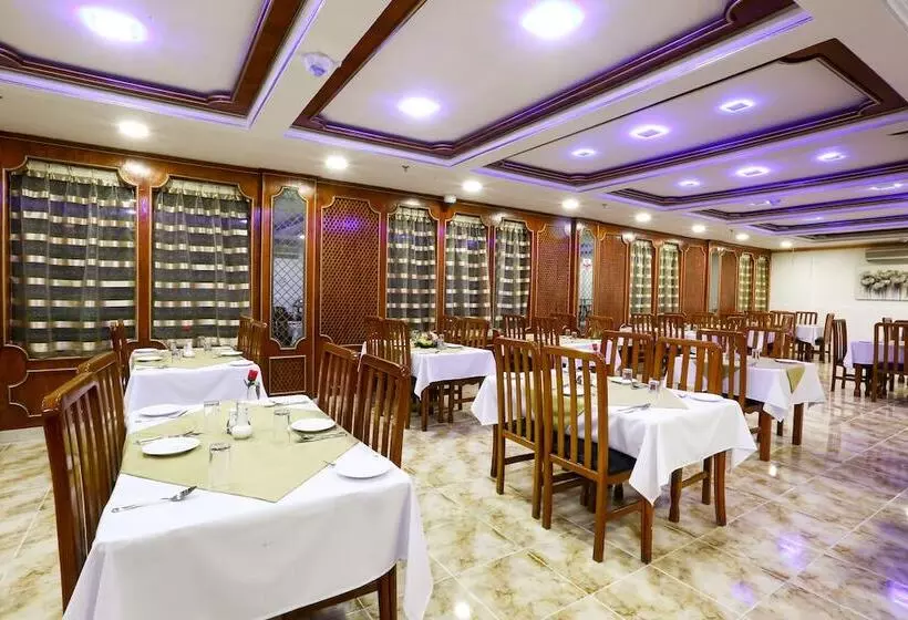 هتل La Villa Suites