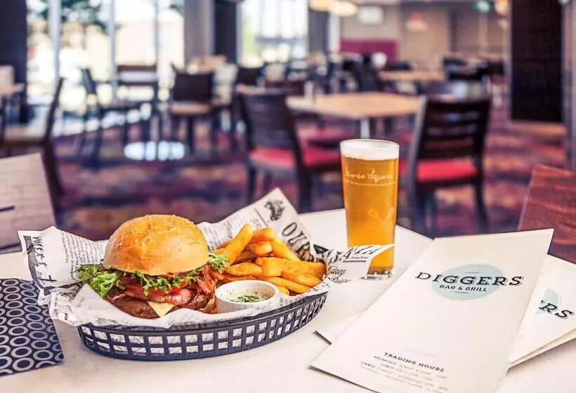 ホテル Mercure Orange