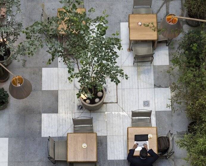 هتل One Shot Fortuny 07