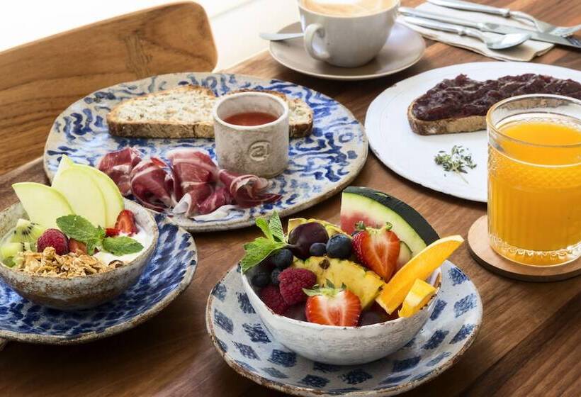 هتل One Shot Fortuny 07