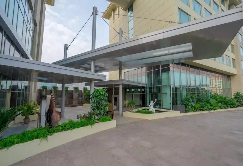 ホテル Radisson Blu Pune Hinjawadi