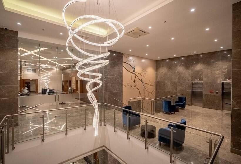 هتل Radisson Blu Pune Hinjawadi