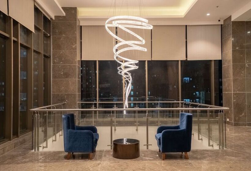 هتل Radisson Blu Pune Hinjawadi