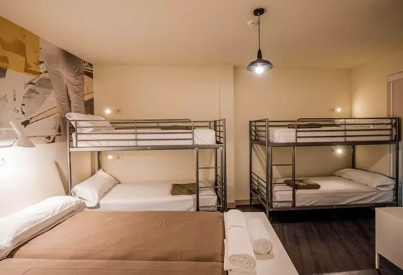 هتل Room Select Sol