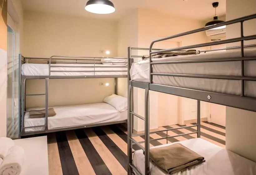 هتل Room Select Sol