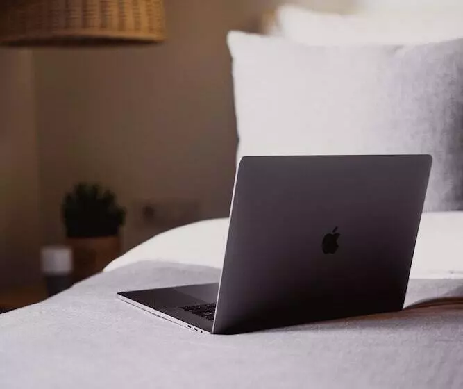 هتل Room Select Sol