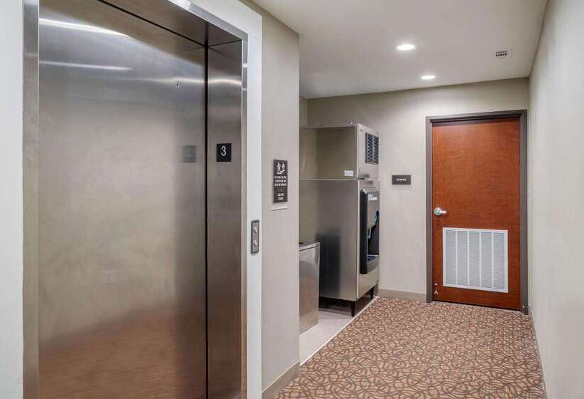 فندق Sleep Inn & Suites Near Westchase