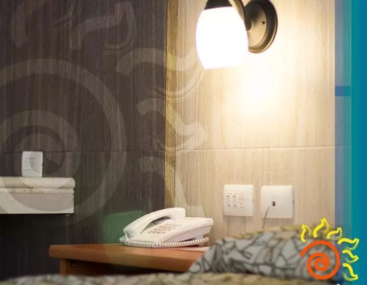 Hotelli Suites Del Sol