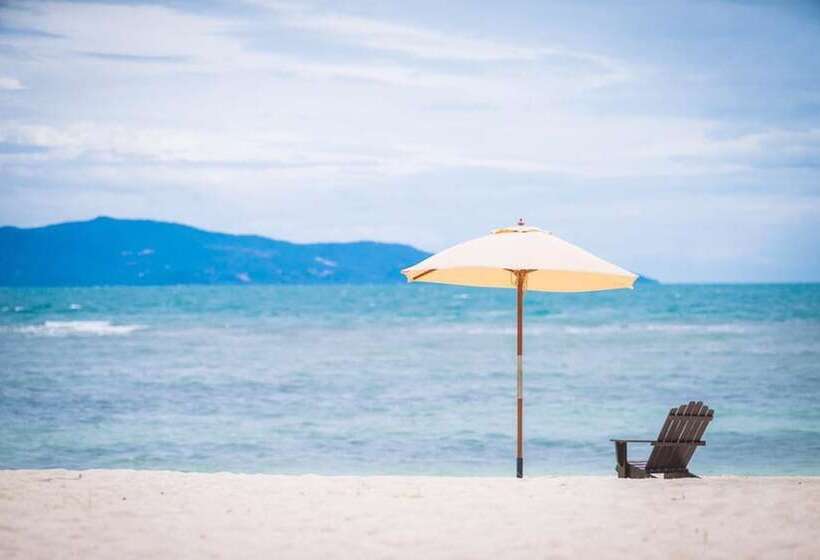 酒店 The Cabin Beach Resort