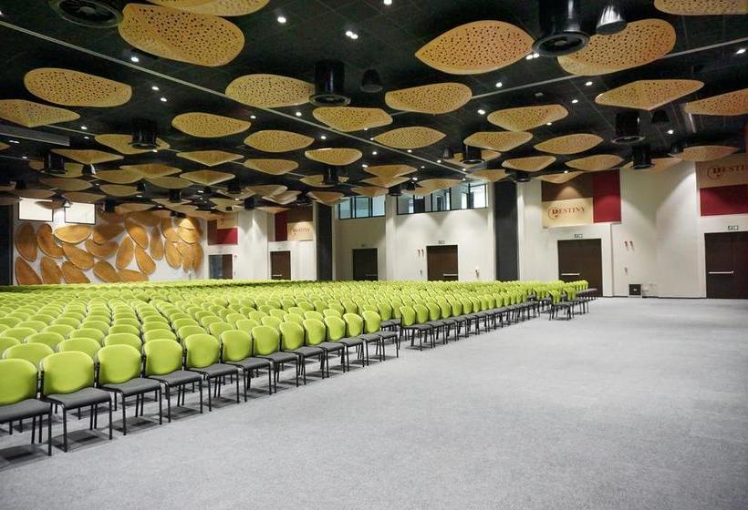 בית מלון כפרי The Destiny