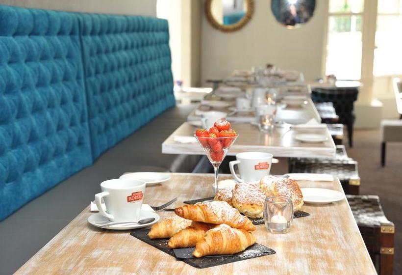 Treacys Oakwood Hotel, Shannon