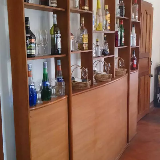 Kandawgyi Hill Resort