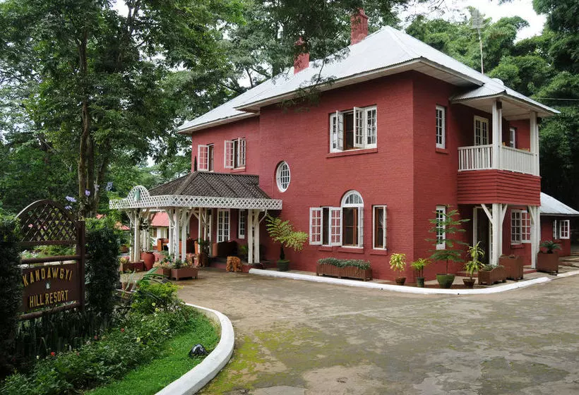 Kandawgyi Hill Resort