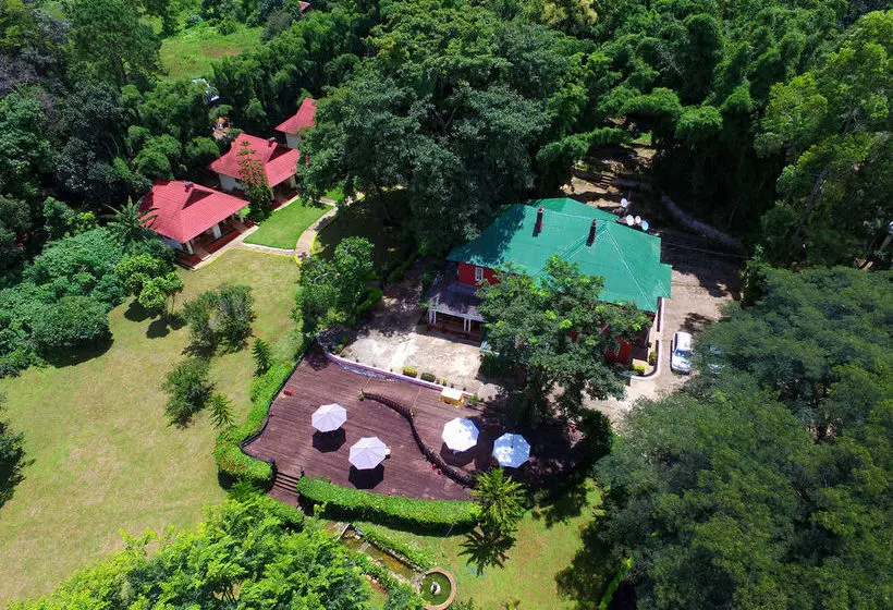 Kandawgyi Hill Resort
