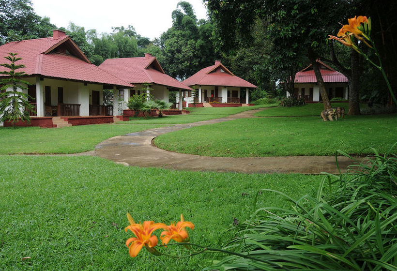Kandawgyi Hill Resort