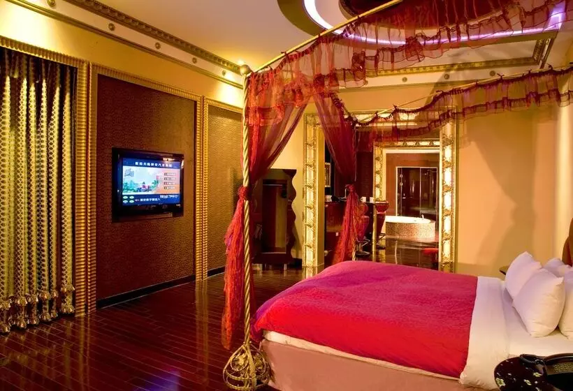 Royal Group Motel Wu Yin Branch