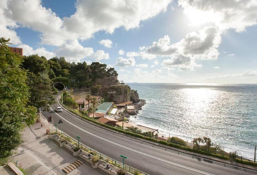 تختخواب و صبحانه Oasi Relais