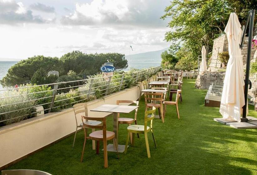 تختخواب و صبحانه Oasi Relais