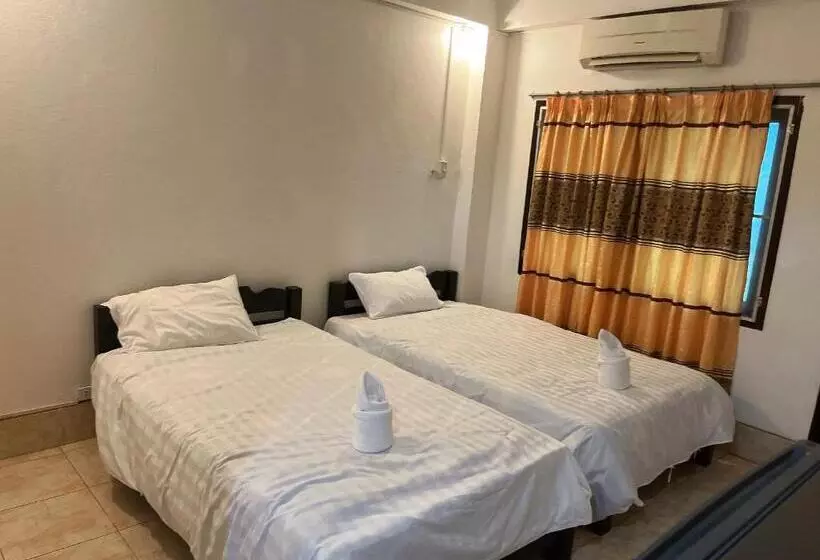 تختخواب و صبحانه Sabaidee Hotel Vang Vieng