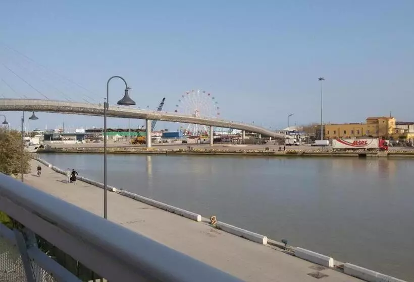 تختخواب و صبحانه Suites Rome