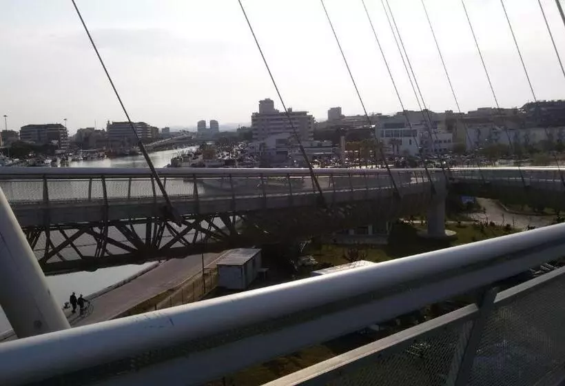 تختخواب و صبحانه Suites Rome