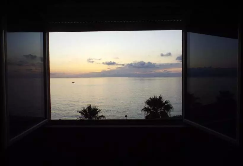 ベッドアンドブレックファースト Veranda Sul Mare