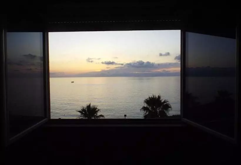 ベッドアンドブレックファースト Veranda Sul Mare