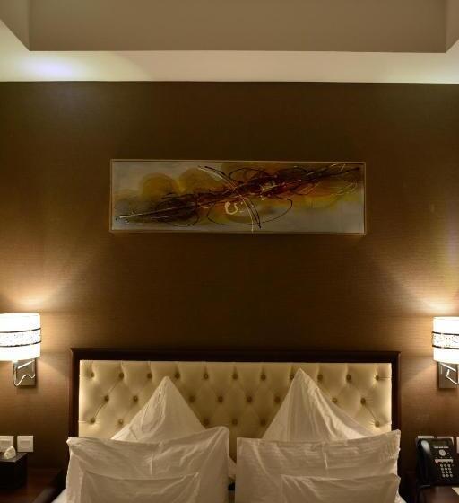 Home Inn Hotel Suites