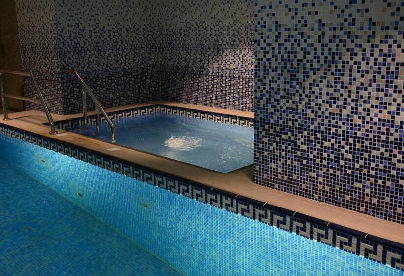 Home Inn Hotel Suites