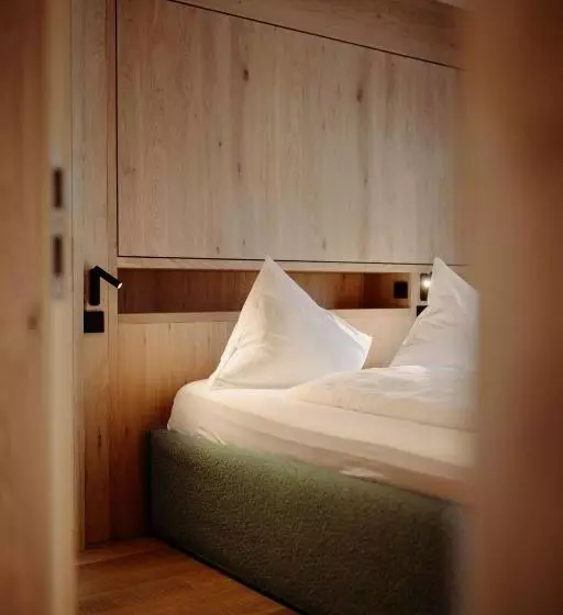 ホテル Alpina Alpendorf