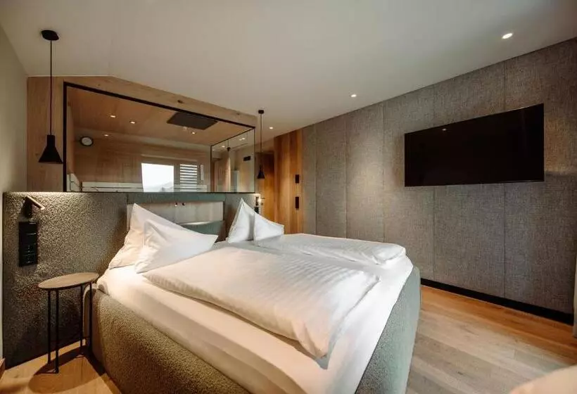 ホテル Alpina Alpendorf