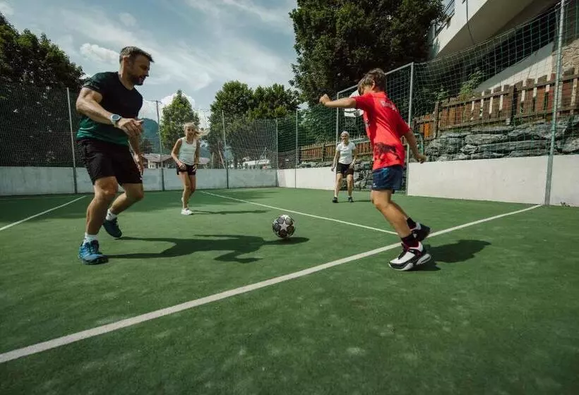 ホテル Alpina Alpendorf