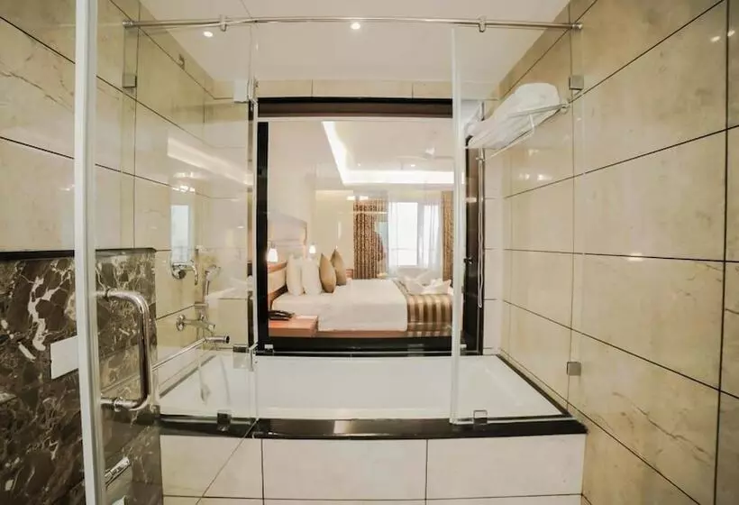 Hotelli Dass Continental