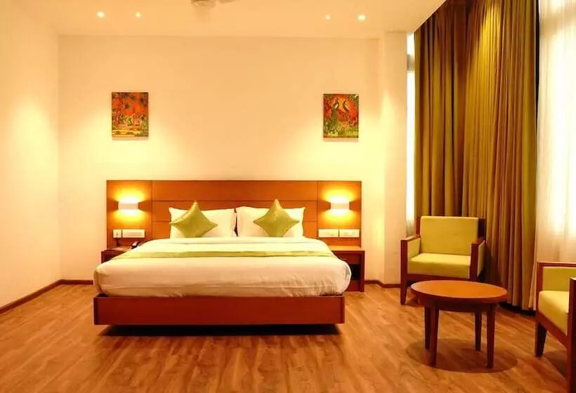 Hotelli Dass Continental