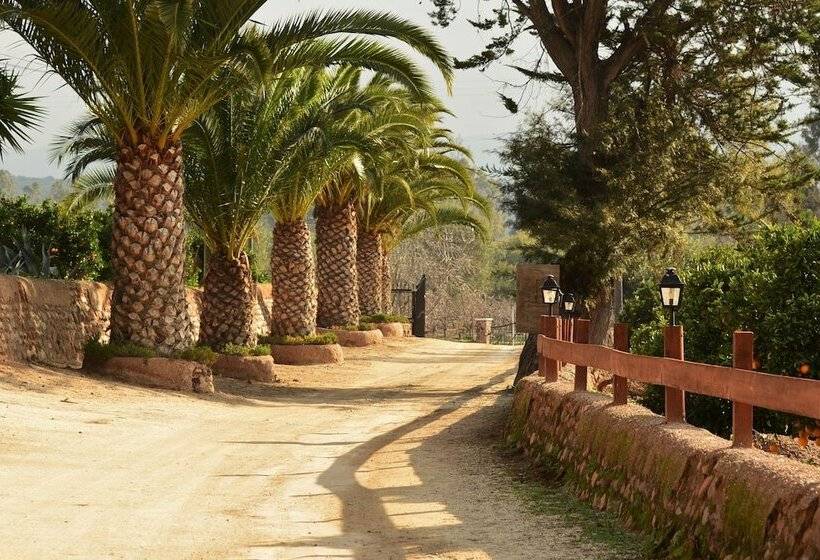בית מלון כפרי Hacienda Santa Cristina