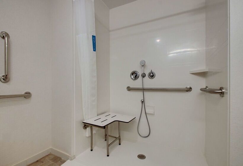 فندق Hampton Inn Sneads Ferry North Topsail Beach