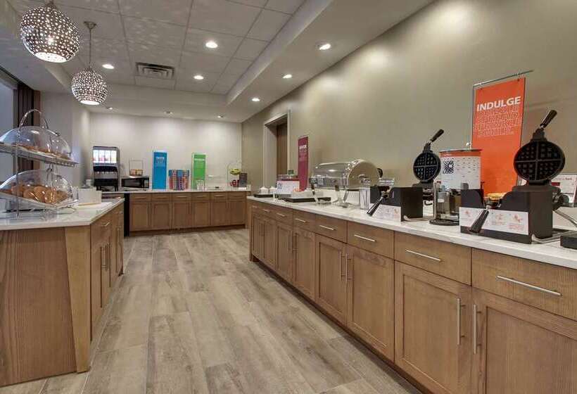 فندق Hampton Inn Sneads Ferry North Topsail Beach