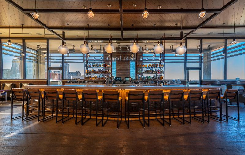 בית מלון כפרי Indigo Tulsa Dwtn/entertainment Area