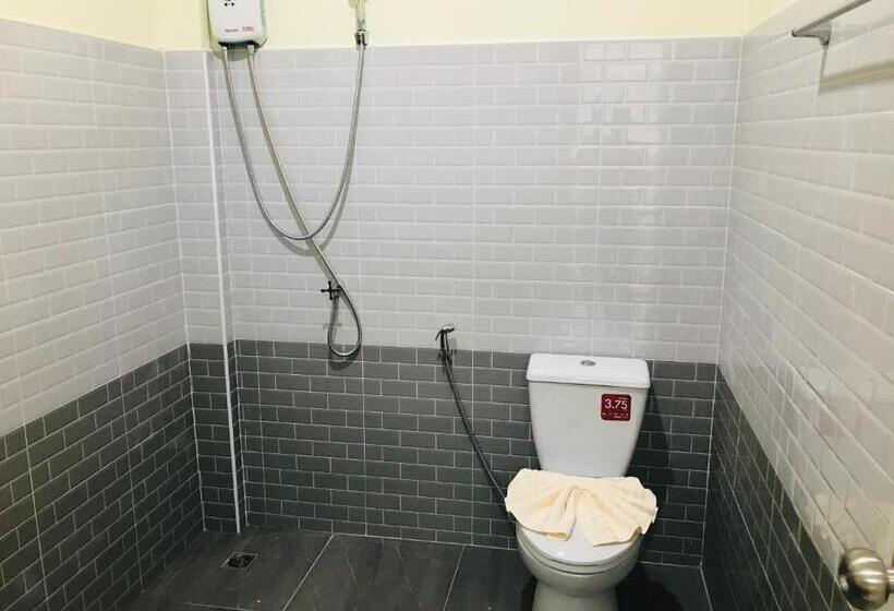 Отель Khao Sok Nature Place   Sha Certified