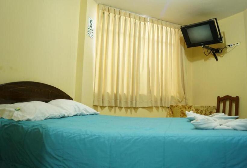 هتل Los Gladiolos