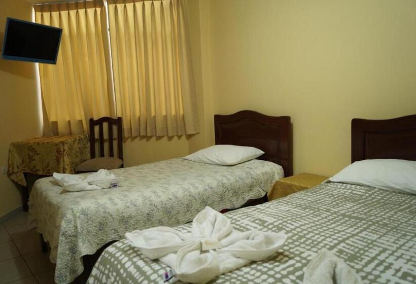 هتل Los Gladiolos