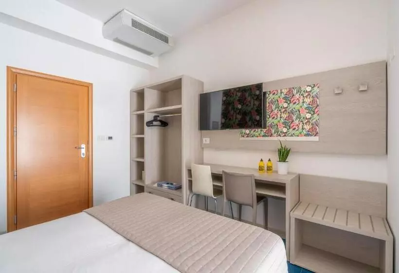 Lotus Hotel All Inclusive & Spiaggia