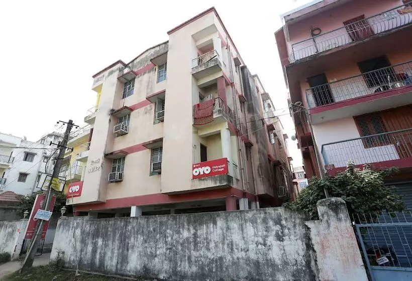 هتل Oyo 2034 Vidyapati Cottage