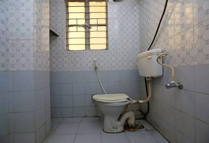 هتل Oyo 2034 Vidyapati Cottage