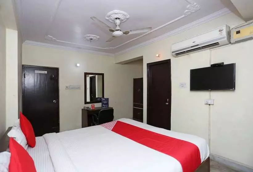 هتل Oyo 2034 Vidyapati Cottage
