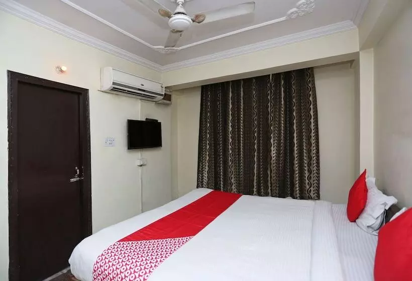 هتل Oyo 2034 Vidyapati Cottage