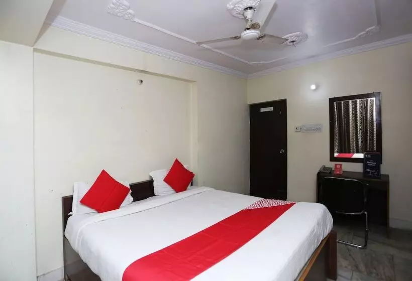 هتل Oyo 2034 Vidyapati Cottage