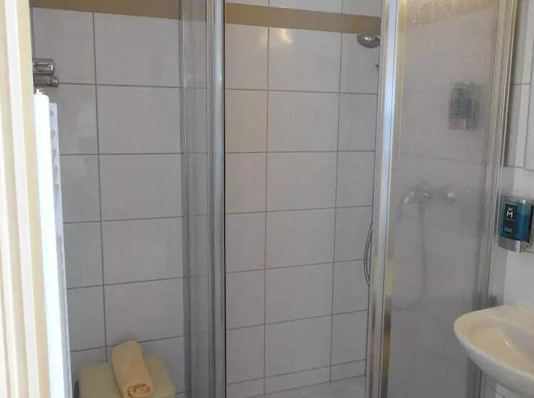 ホテル Tauernglöckl