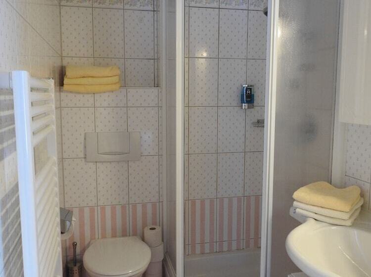 호텔 Tauernglöckl