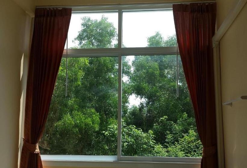 בית מלון כפרי Wansiri Mansion